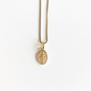 Mary Pendant Necklace